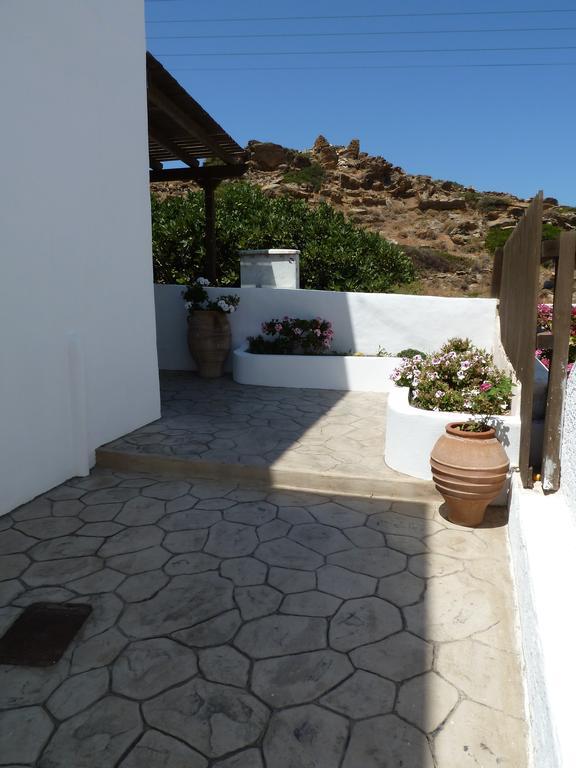 Four Seasons Rooms & Apartments Ίος Δωμάτιο φωτογραφία